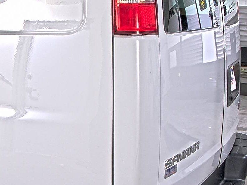 2021 GMC Savana