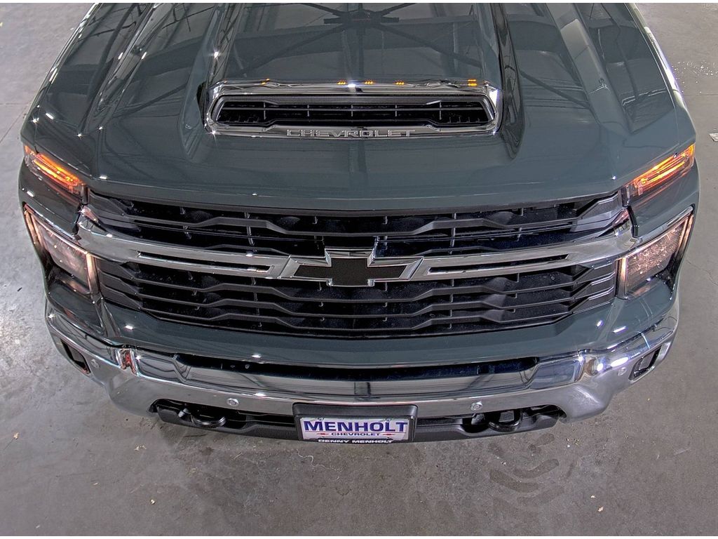 2025 Chevrolet Silverado 3500