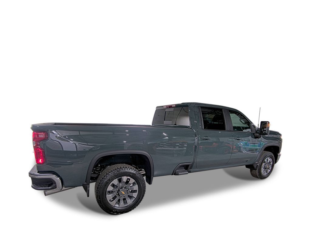 2025 Chevrolet Silverado 3500