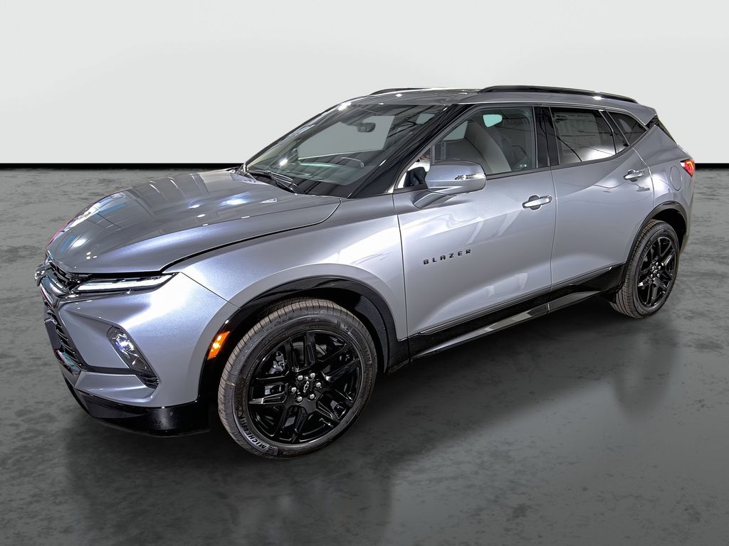 New 2025 Chevrolet Blazer RS SUV