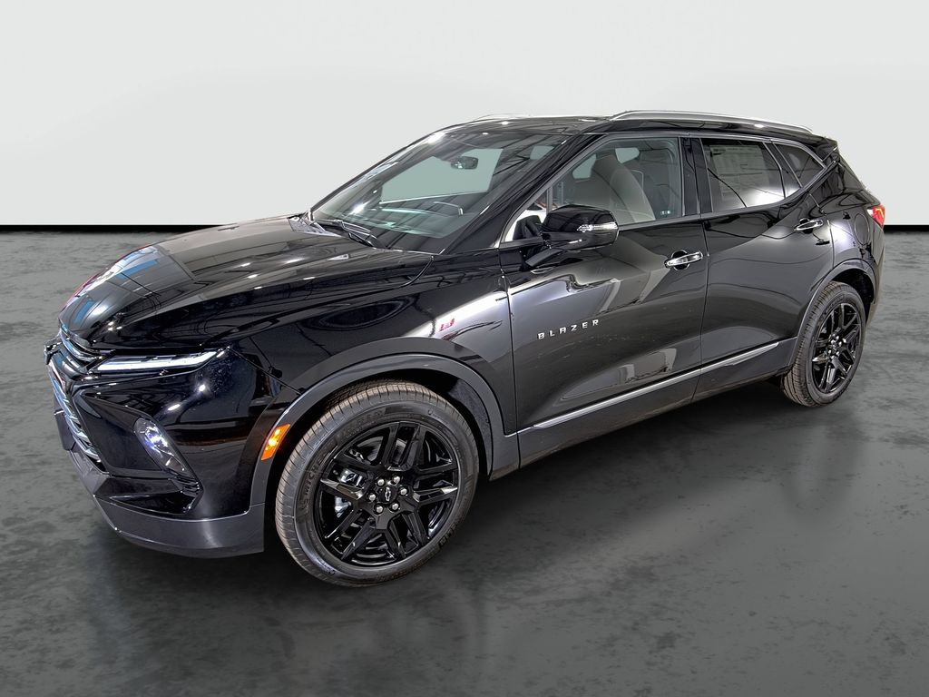 New 2025 Chevrolet Blazer Premier SUV