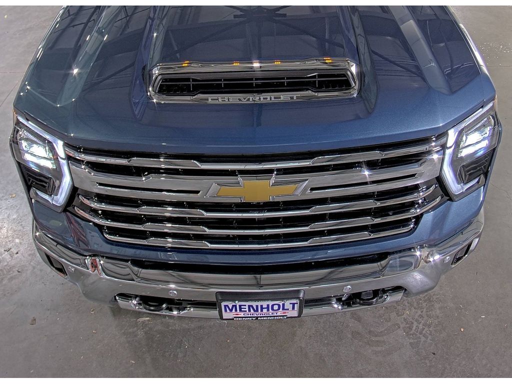 2025 Chevrolet Silverado 3500