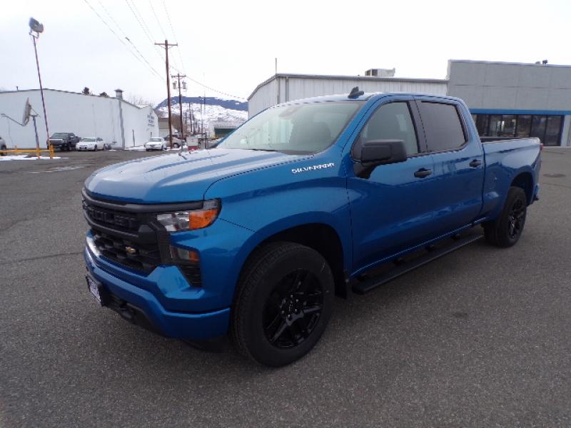 New 2022 Chevrolet Silverado 1500 Custom Truck