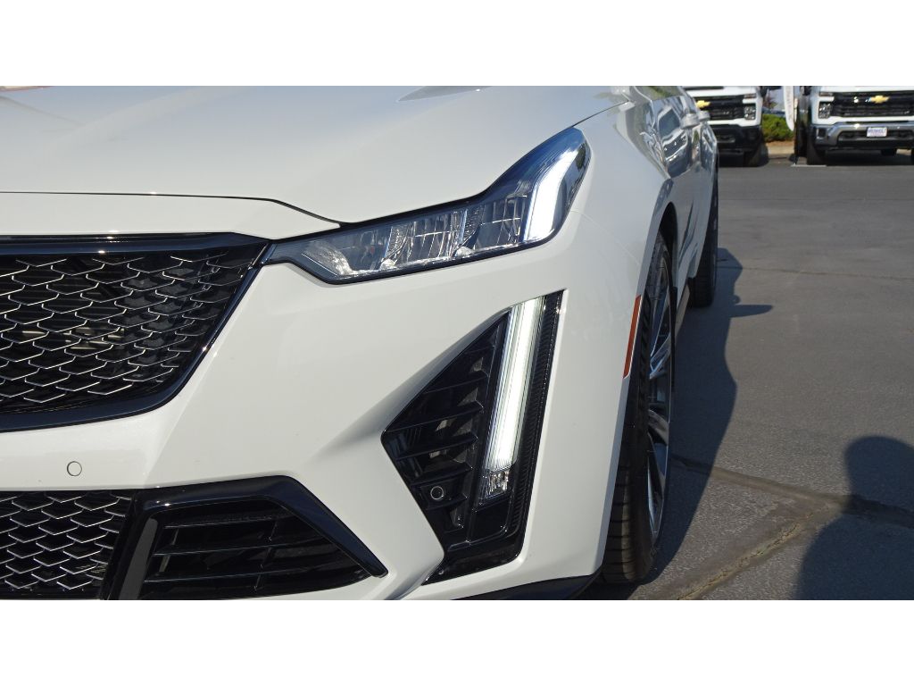 2023 Cadillac CT5