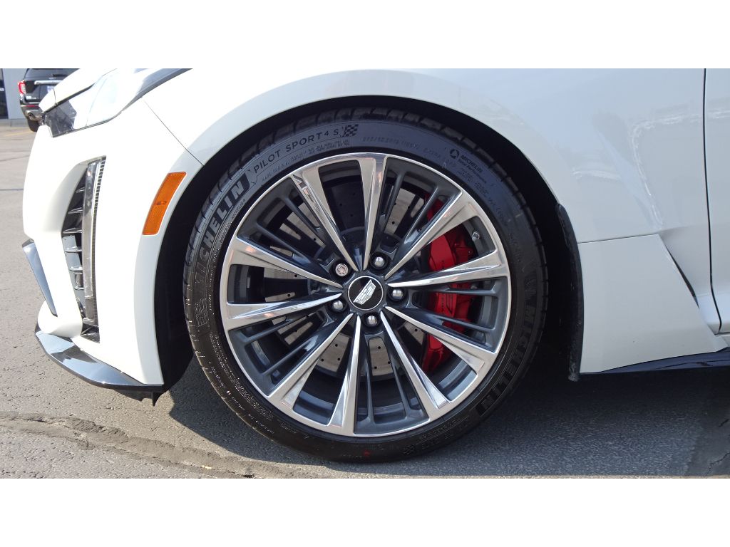 2023 Cadillac CT5