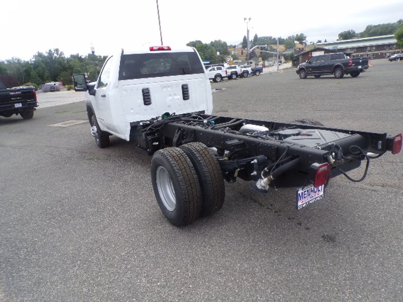 2024 GMC Sierra 3500