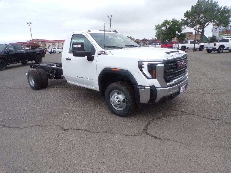 2024 GMC Sierra 3500