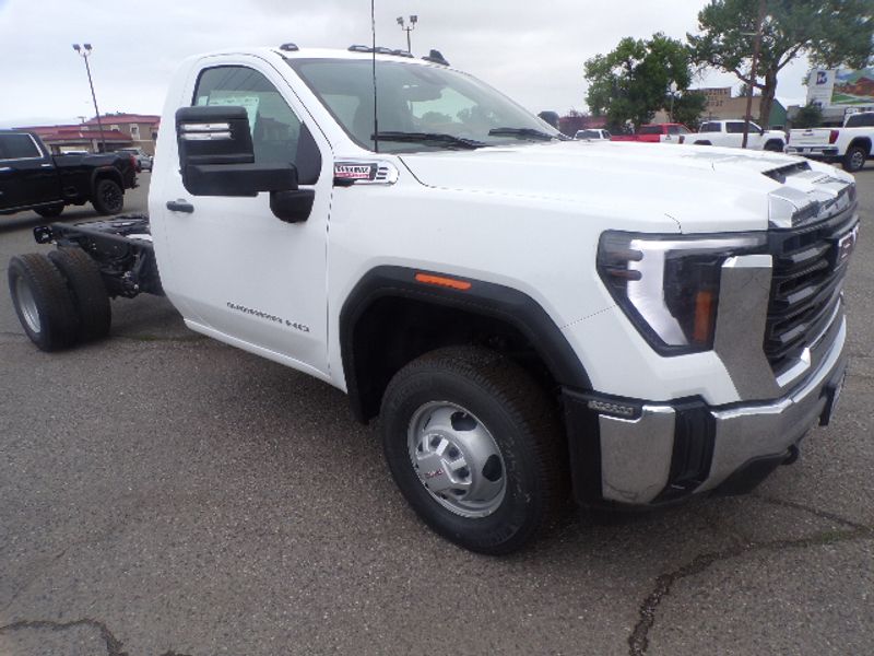 2024 GMC Sierra 3500