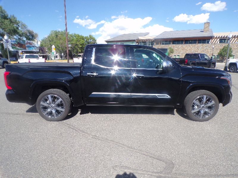 2022 Toyota Tundra Hybrid