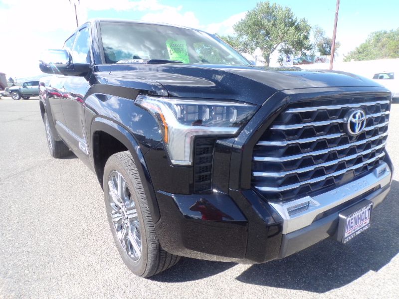 2022 Toyota Tundra Hybrid