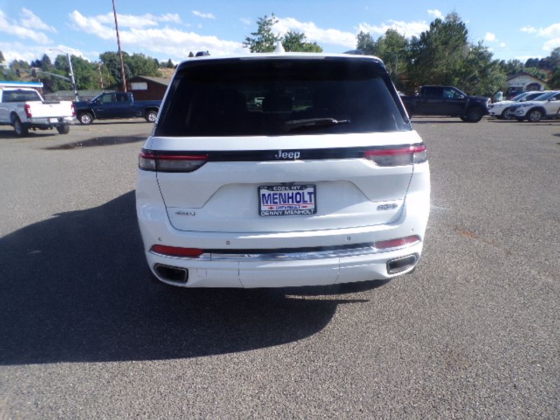 2022 Jeep Grand Cherokee