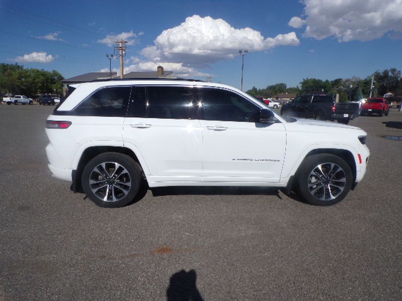 2022 Jeep Grand Cherokee