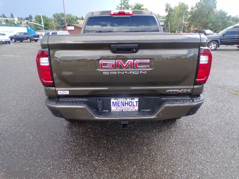 2024 GMC Canyon