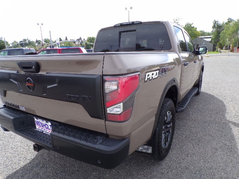 2020 Nissan Titan