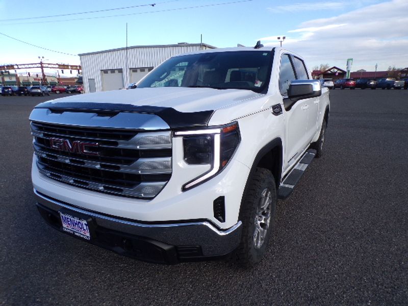 Used 2022 GMC Sierra 1500 SLE Truck