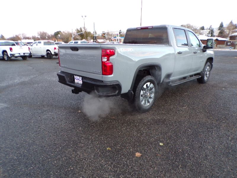 2025 Chevrolet Silverado 2500