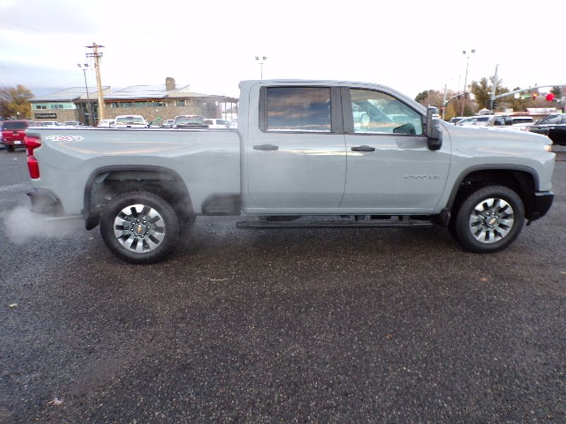 2025 Chevrolet Silverado 2500