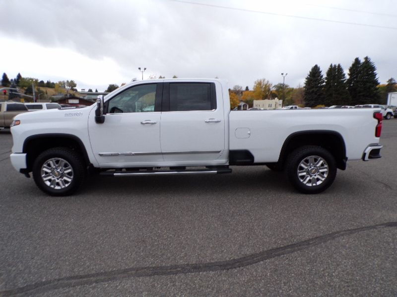 New 2025 Chevrolet Silverado 3500 High Country Truck