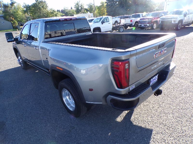 2025 GMC Sierra 3500