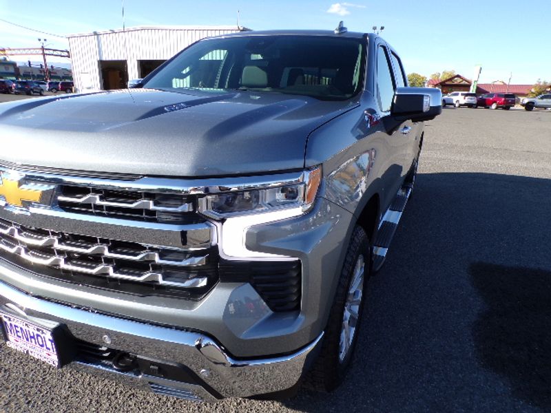 New 2025 Chevrolet Silverado 1500 LTZ Truck