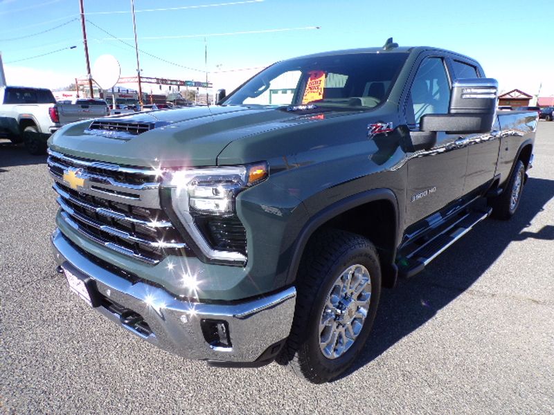 New 2025 Chevrolet Silverado 3500 LTZ Truck