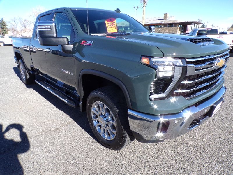 2025 Chevrolet Silverado 3500