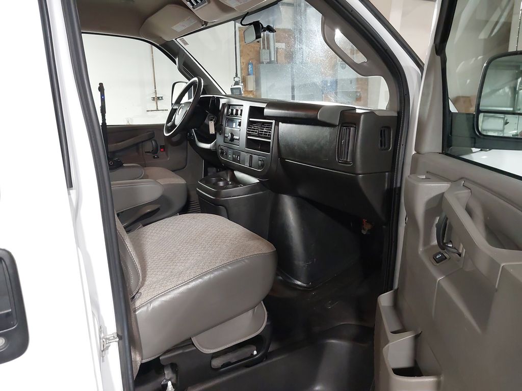 2022 Chevrolet Express