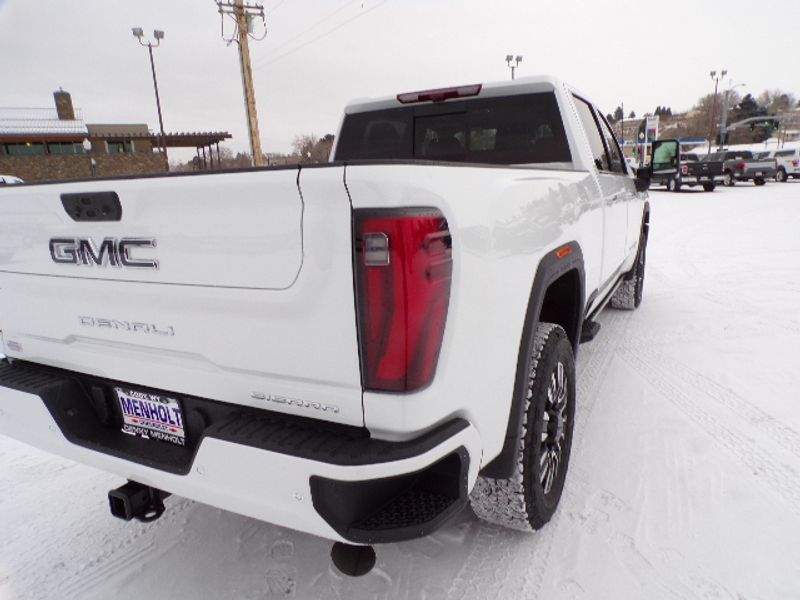 2025 GMC Sierra 3500HD