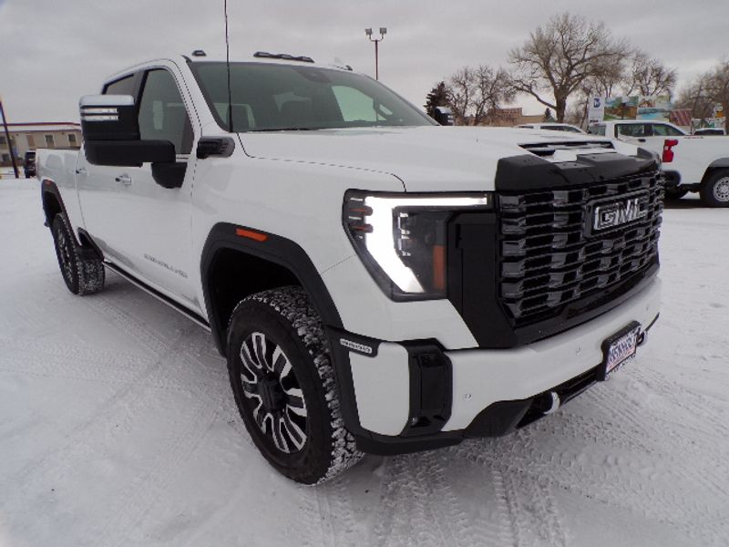 2025 GMC Sierra 3500HD