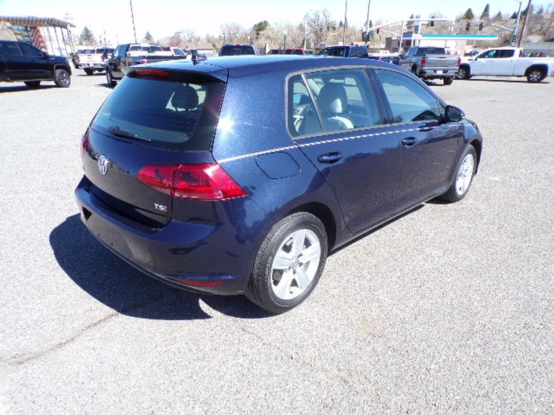 2017 Volkswagen Golf