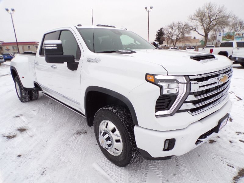 2025 Chevrolet Silverado 3500HD