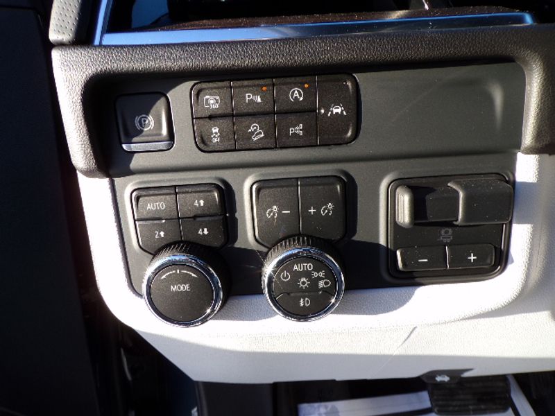 2025 Chevrolet Suburban