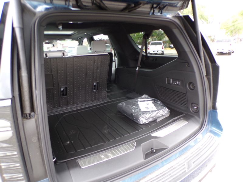 2025 Chevrolet Suburban