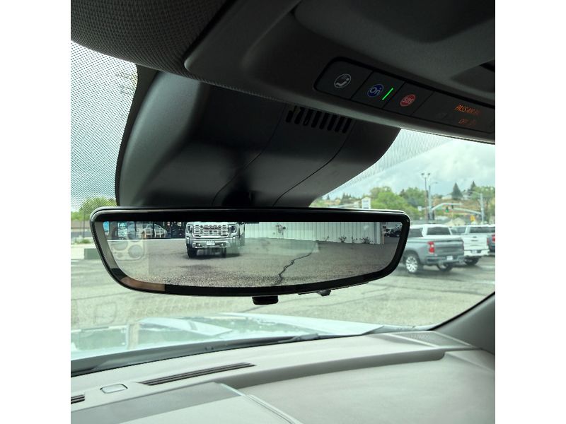 2025 GMC Yukon