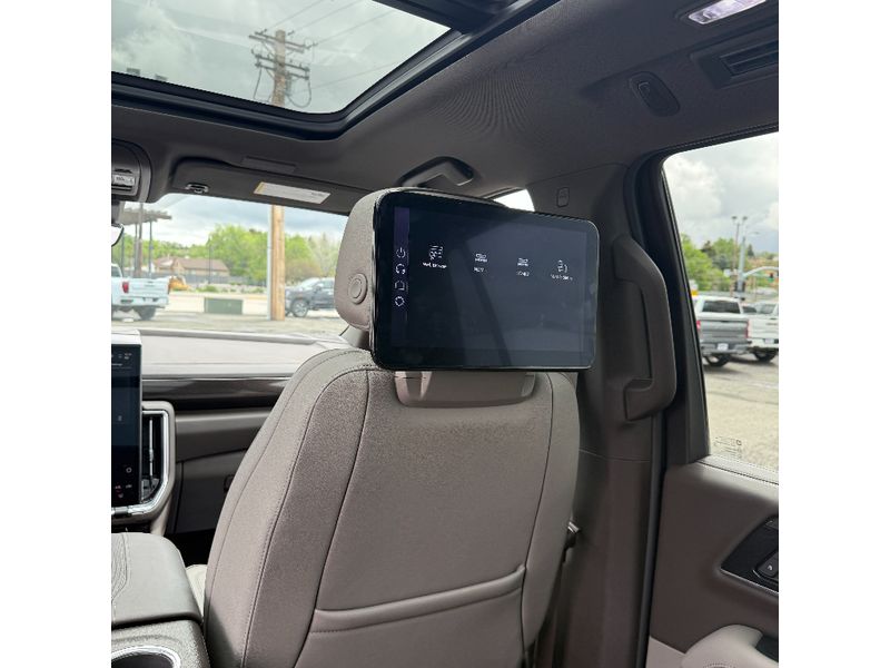 2025 GMC Yukon