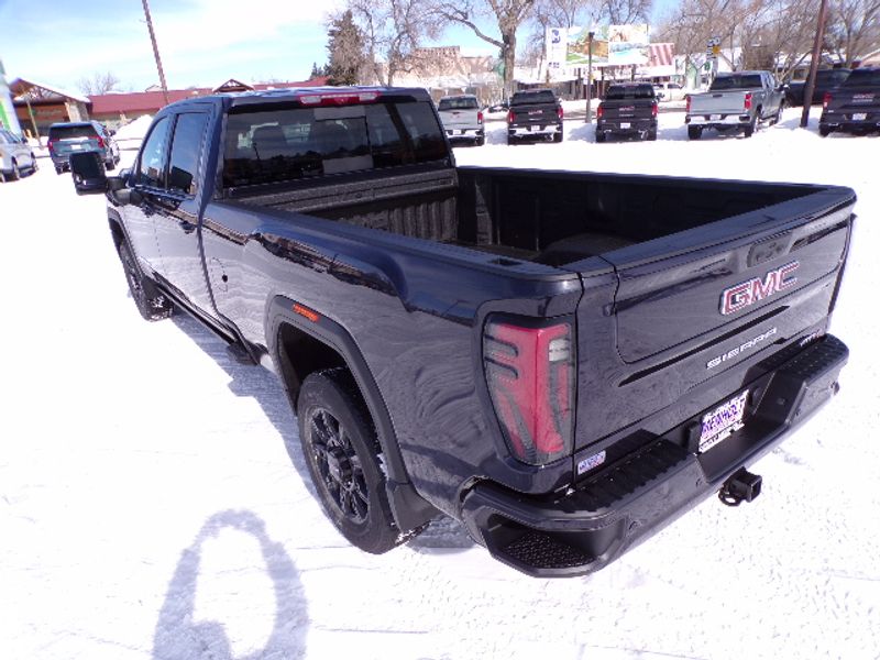 2025 GMC Sierra 3500HD