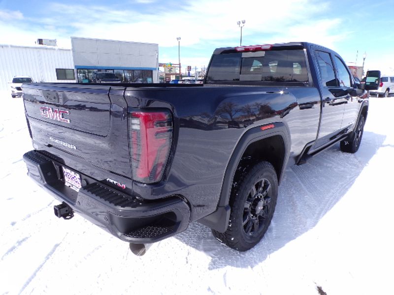 2025 GMC Sierra 3500HD