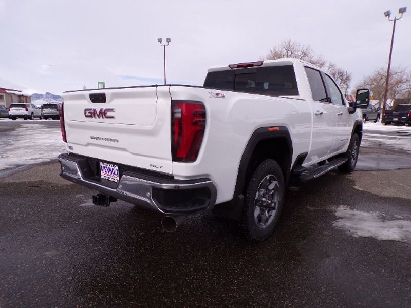 2025 GMC Sierra 2500HD