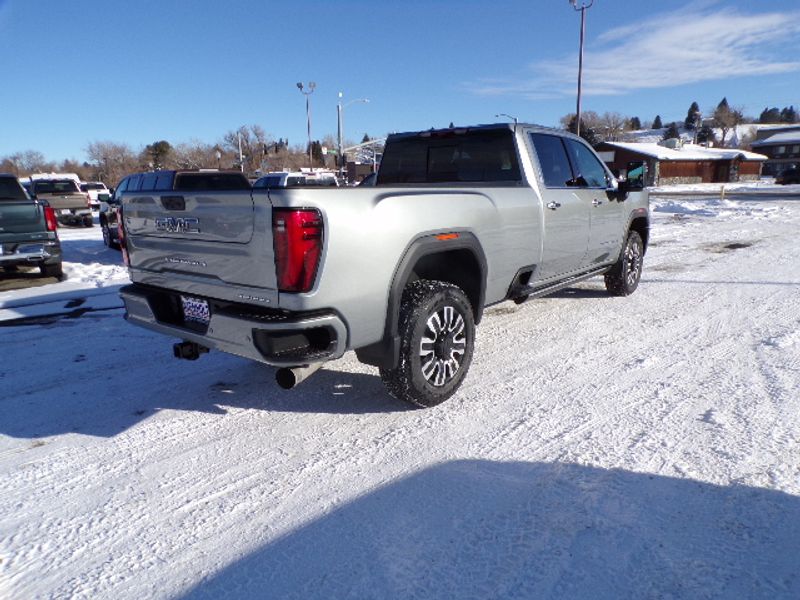 2025 GMC Sierra 3500HD