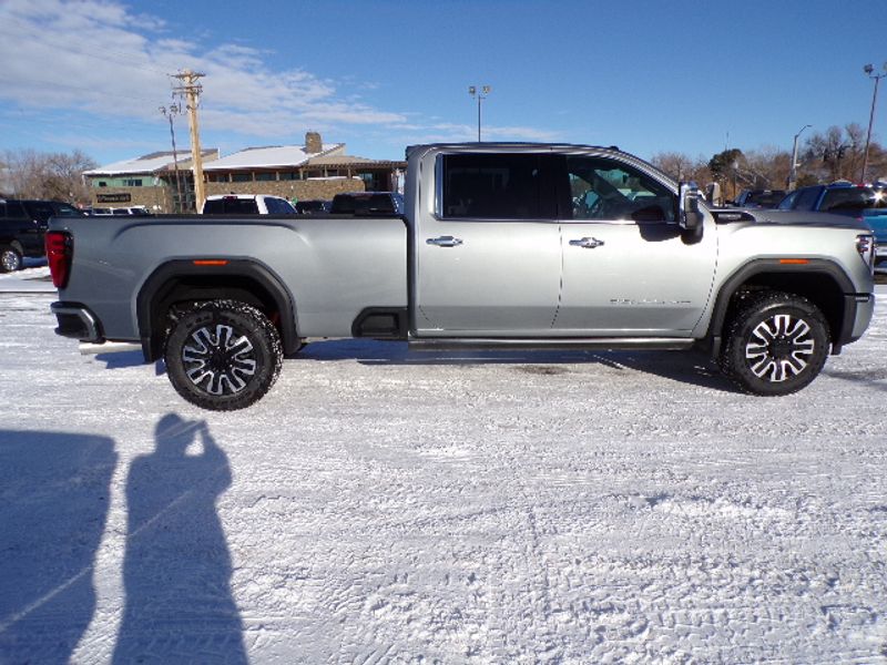 2025 GMC Sierra 3500HD