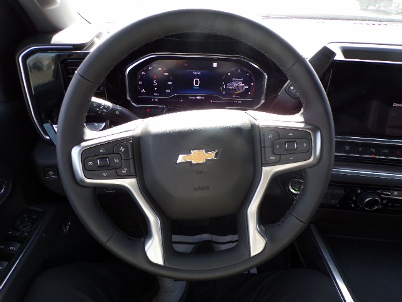 2025 Chevrolet Silverado 3500