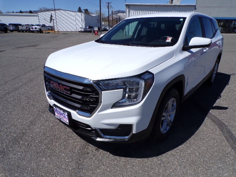 2024 GMC Terrain