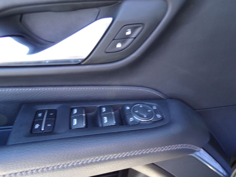 2023 GMC Yukon
