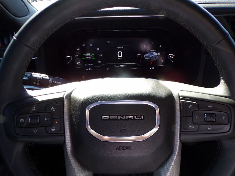 2023 GMC Yukon