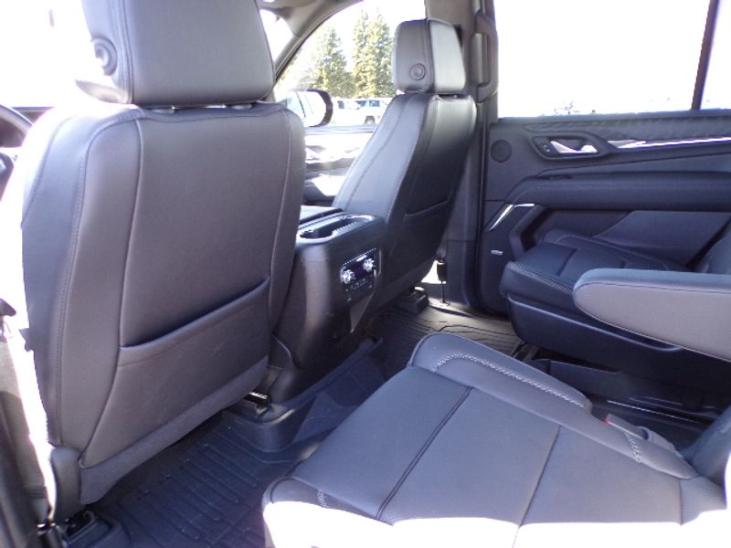 2023 GMC Yukon