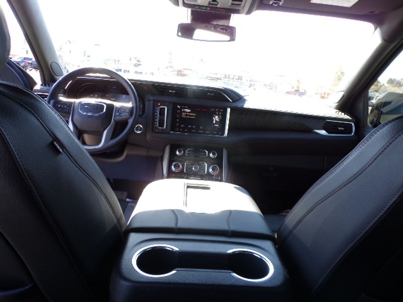 2023 GMC Yukon