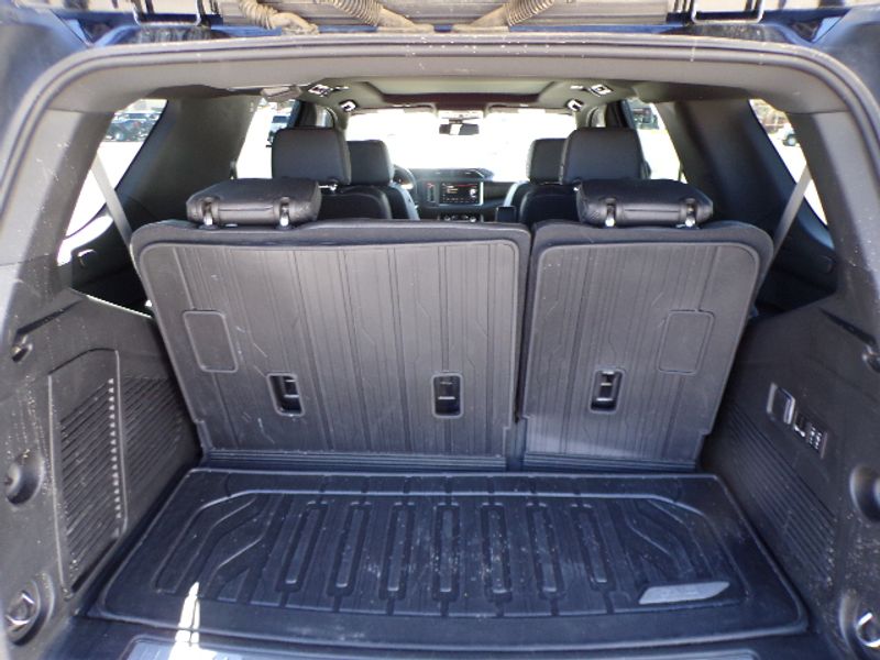 2023 GMC Yukon