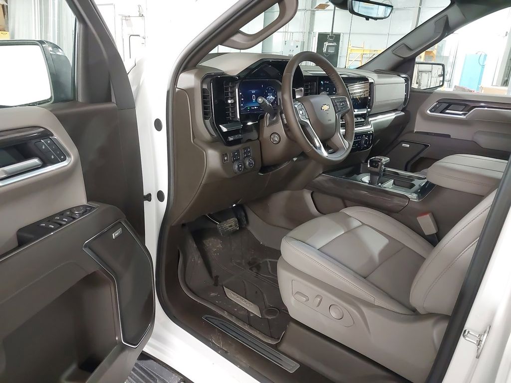 2025 Chevrolet Silverado 1500