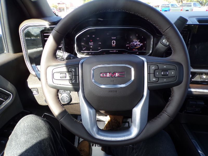 2025 GMC Sierra 3500