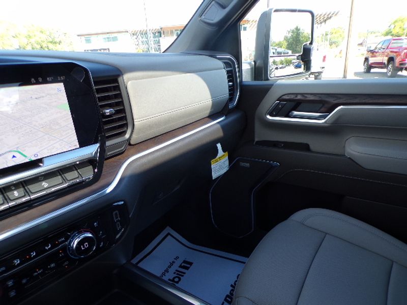 2025 GMC Sierra 3500